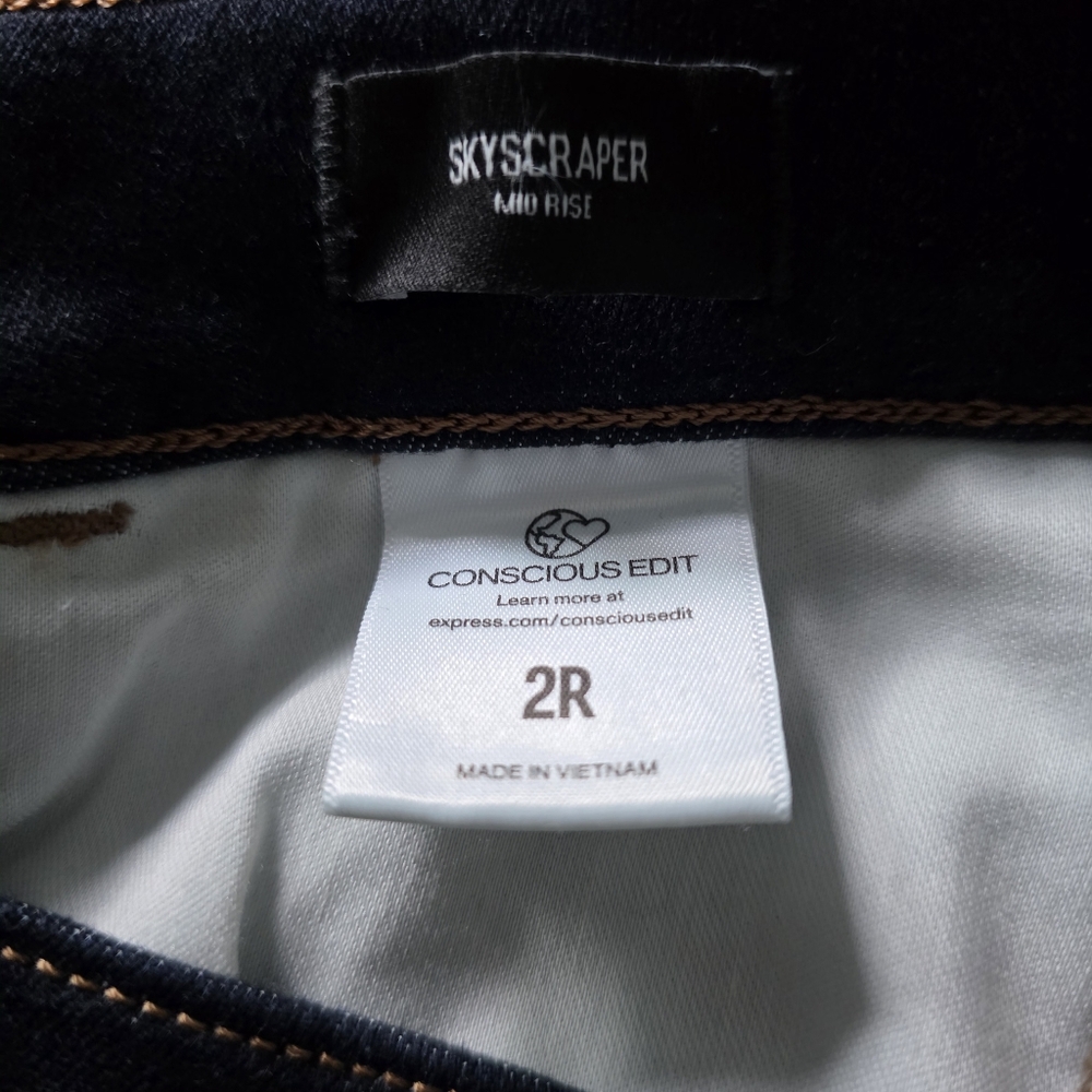 Express Women's Deep Indigo Skinny Jeans - Picture 4 of 4